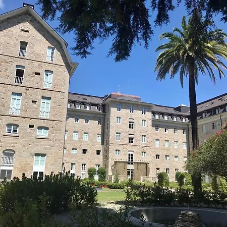 Edificio Historico Mondariz-balneario, Tranquilidad, Ideal El Teletrabajo *