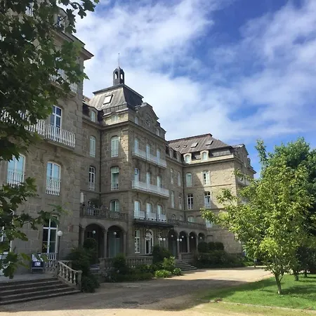 Apartment Edificio Historico Mondariz-balneario, Tranquilidad, Ideal El Teletrabajo *
